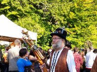 20170924 170226  Steam-Punkeren hun oft sou futuristech Retro-Gewierer